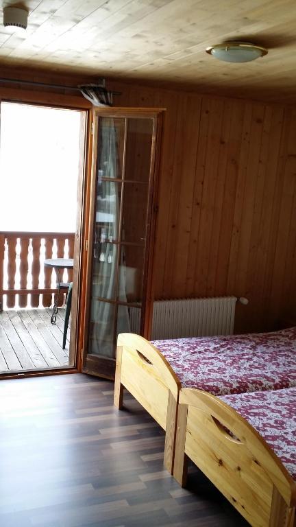 ホテル レストラン ウォリサー ソネ Reckingen 部屋 写真